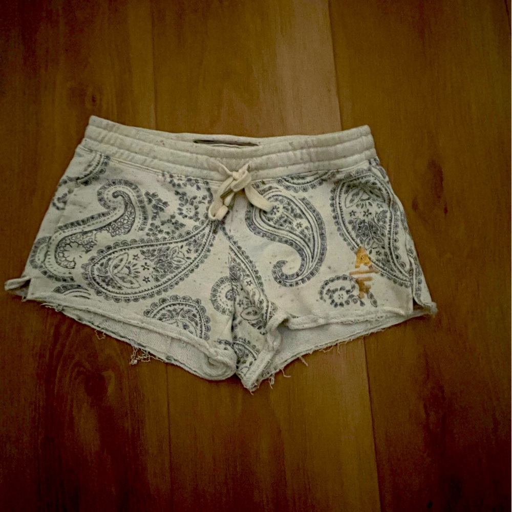 Abercrombie & Fitch shorts